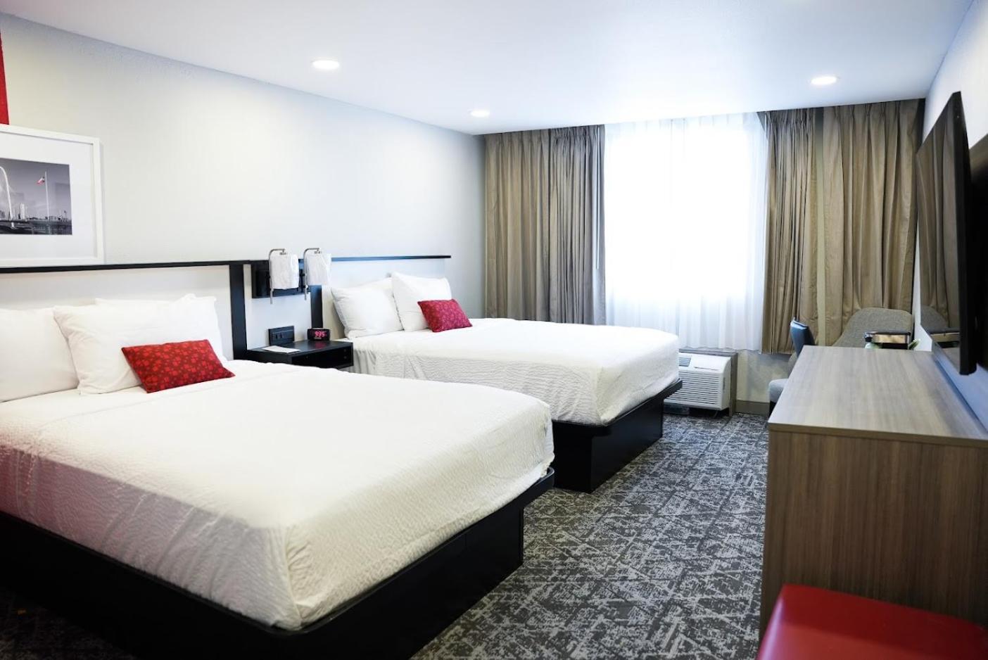 Ramada By Wyndham Dfw Airport Hotel Ървинг Екстериор снимка
